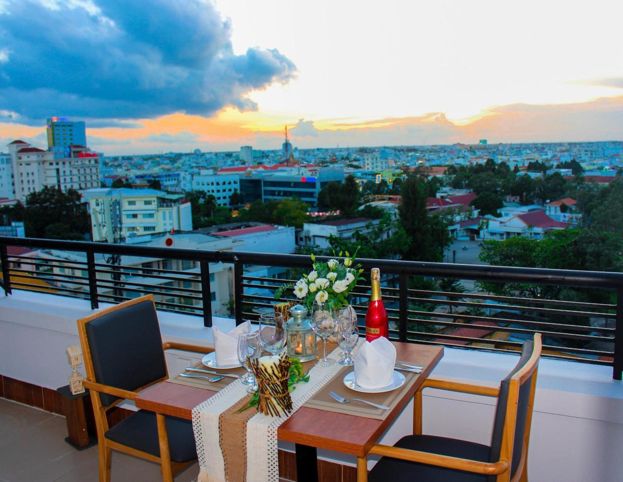 Ttc Hotel Cần Thơ Kültér fotó